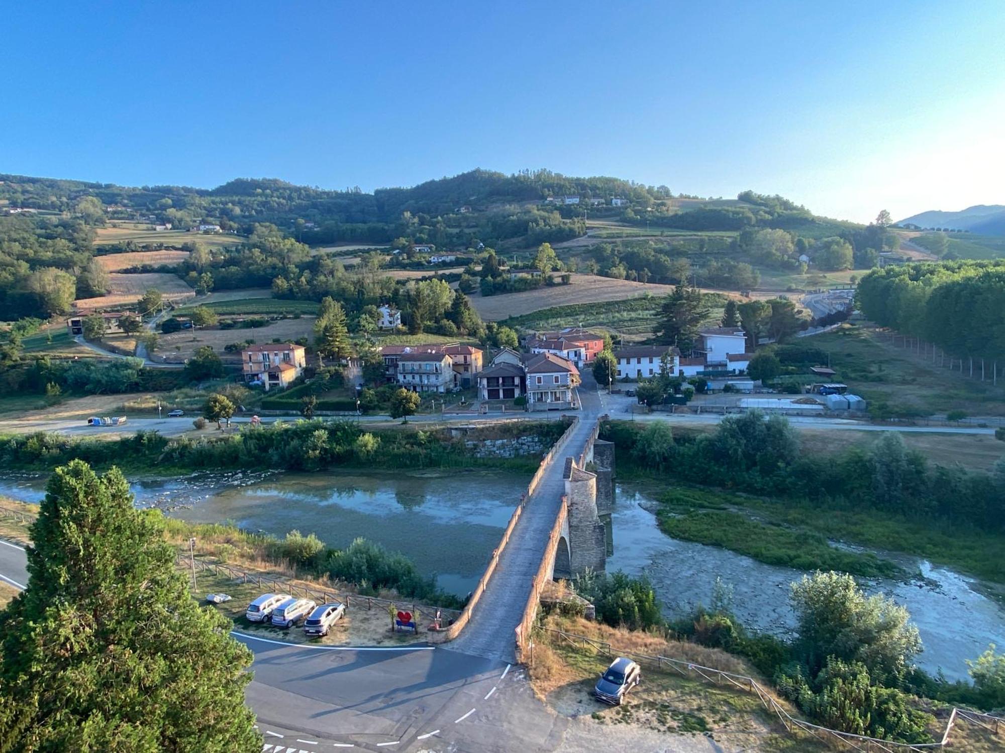 Vakantiehuis Casa Dolce Vista Monastero Bormida 外观 照片